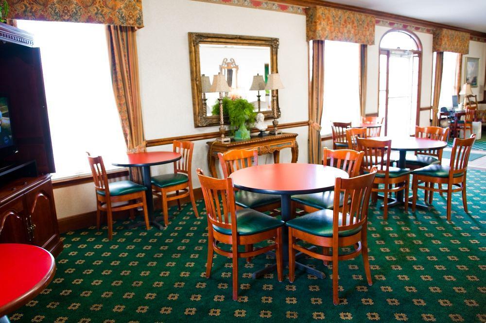 Plantation Oaks Hotell Millington Eksteriør bilde