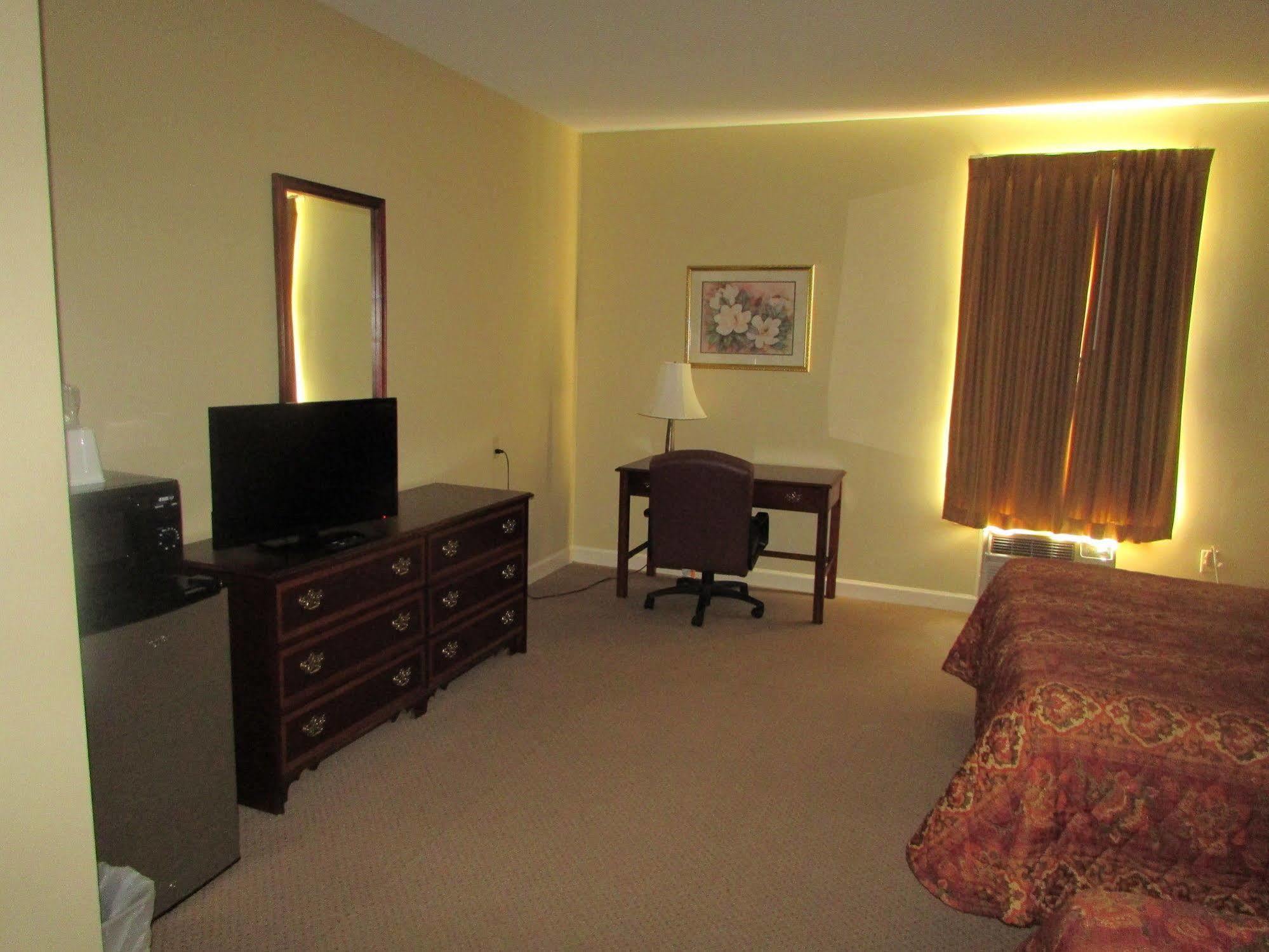 Plantation Oaks Hotell Millington Eksteriør bilde